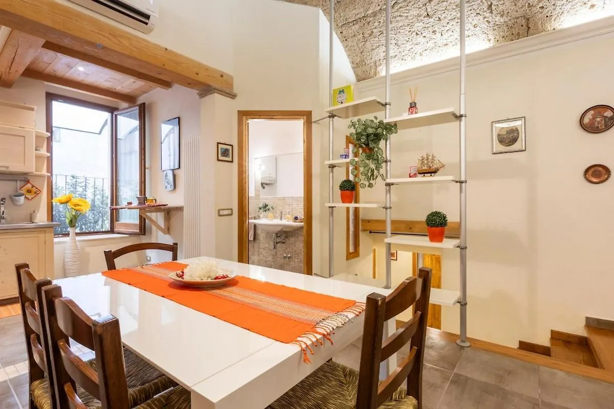Apartment Sun Flowers House Pitigliano