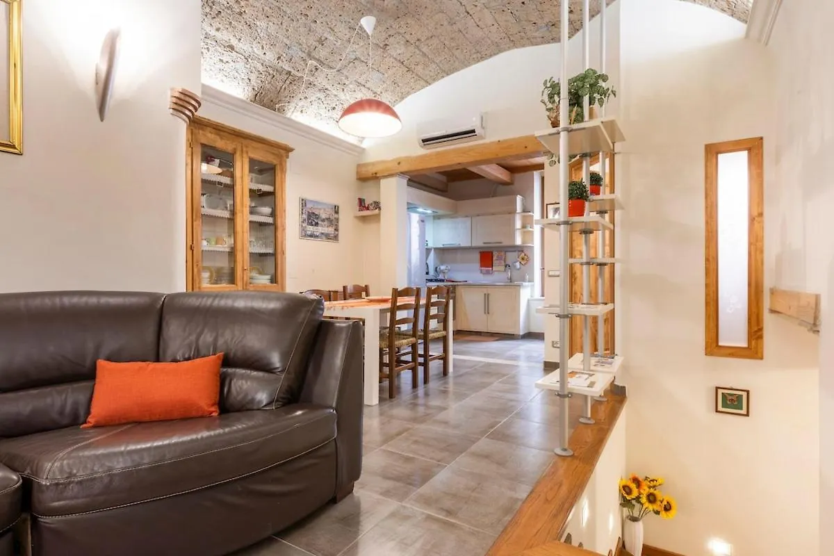 Sun Flowers House Pitigliano 0*,  Italy